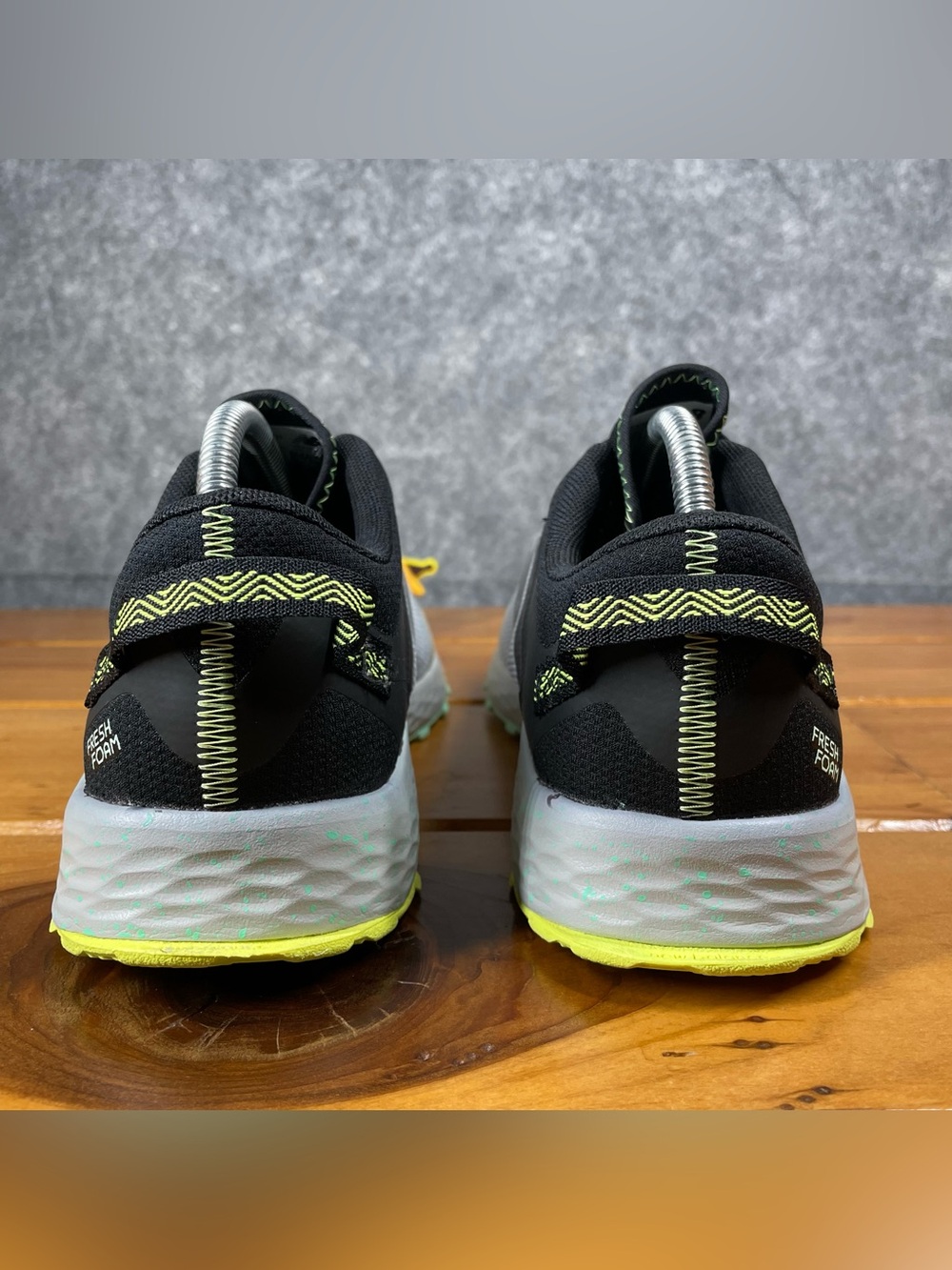 New Balance Fresh Foam Arishi Trail Womens 10 D Wide Gray Running Shoes WTARISS1 - Picture 13 of 15